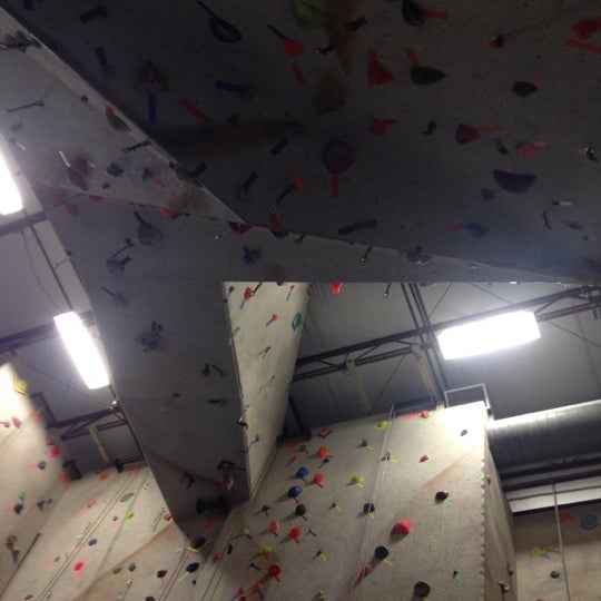1/4/2012にJeremy S.がIbex Climbing Gymで撮った写真