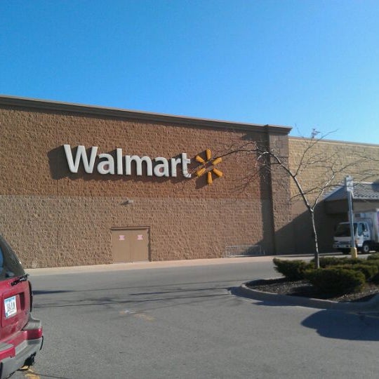 Walmart Supercenter - 19 tips from 1617 visitors