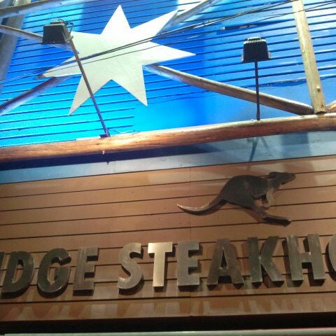 Foto tirada no(a) Didge Steakhouse Pub por Leandro em 12/29/2011