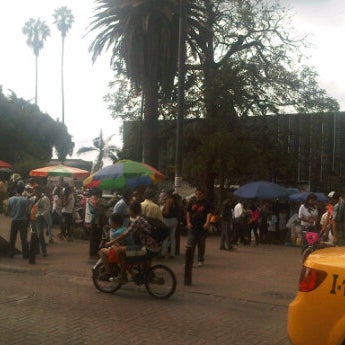 Foto scattata a CC Parque Caldas da Olmedo R. il 3/18/2012