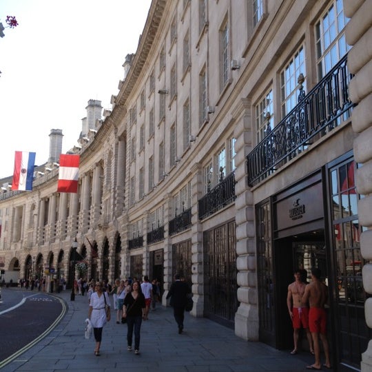 hollister regent street