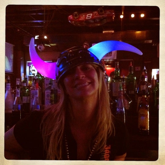 1/1/2012にKelleyがRafters Restaurant &amp; Sports Barで撮った写真