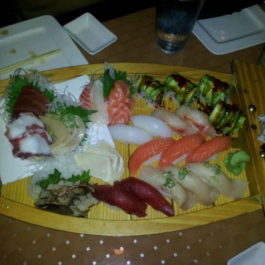 Photo taken at Appare Japanese Steak House by Tonee S. on 5/2/2012