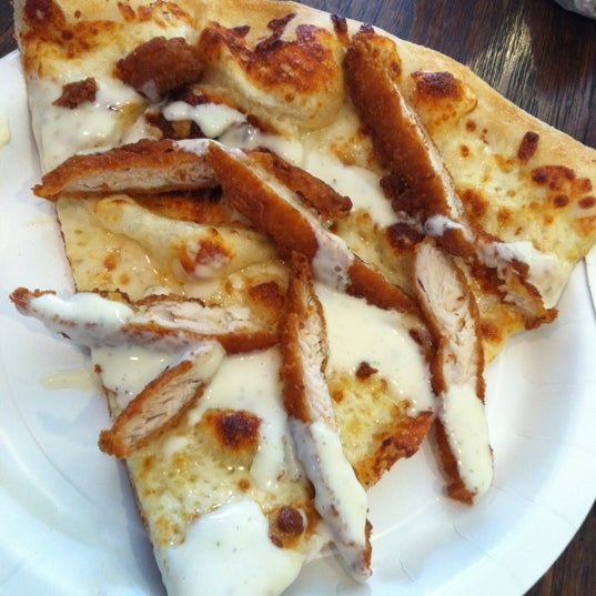 The Chicken, Bacon, Ranch Pizza is the bomb. Be sure to ask for it!