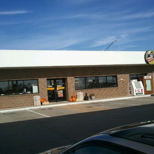 Shell Gas Station in Waverly