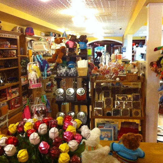 1/15/2011 tarihinde Rob R.ziyaretçi tarafından Deborah Ann&#39;s Sweet Shoppe'de çekilen fotoğraf