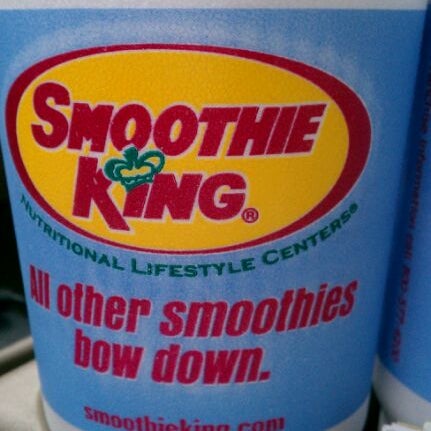 Foto scattata a Smoothie King da Heather P. il 11/28/2011