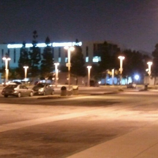 Foto tirada no(a) California State University, Dominguez Hills por Janice em 5/23/2012