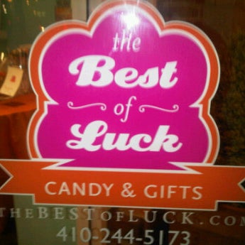 Das Foto wurde bei Lucky&#39;s Coffee, Ice Cream, and Candy Baltimore von Candice C. am 10/27/2011 aufgenommen