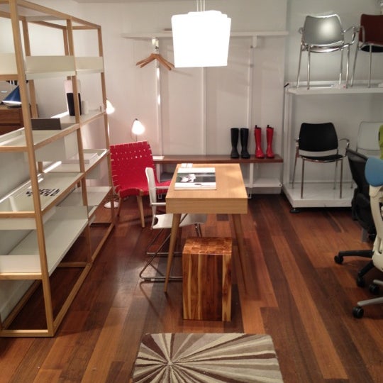 Design Within Reach - SoHo - New York, NY