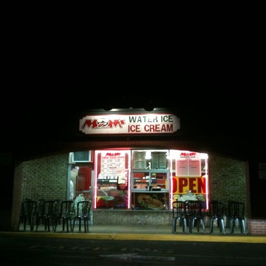 Mom’s Water Ice & Ice Cream 2 tips from 84 visitors