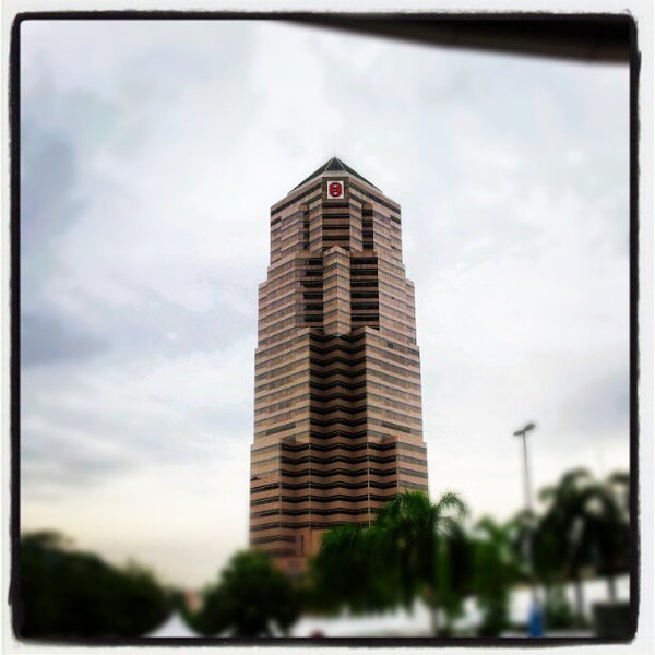 Башня солнца казахстан. Башня рисунок карандашом. Пизанская башня стены. Егорова останкинская телебашня. Воронеж-сити высотки.