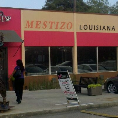 Photo taken at Mestizo Louisiana Mexican Cuisine by Alyxe B. on 9/14/2011