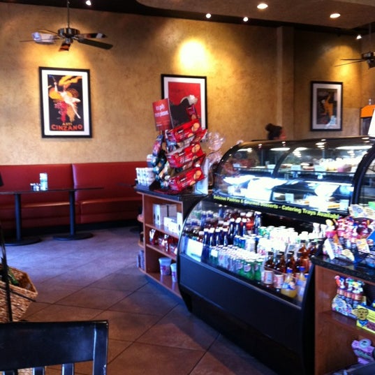 1/3/2012にMichael V.がCozee Cafeで撮った写真
