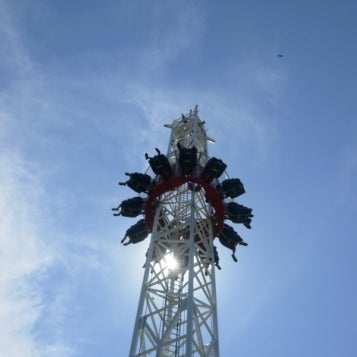 Frontier City's thrill rides are exhilarating! Don't miss the Hangman - it shoots you almost 100 feet into the air, then drops you back down to Earth in a matter of breathtaking seconds.