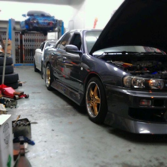 Rennspeed Motorsport Automotive Repair Shop in Kota Damansara