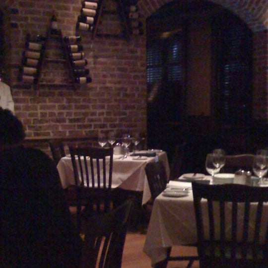 Photo taken at Chophouse New Orleans by Jorge O. on 8/3/2011