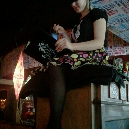 Photo taken at Gonza Tacos y Tequila by Yolanda C. on 4/13/2012