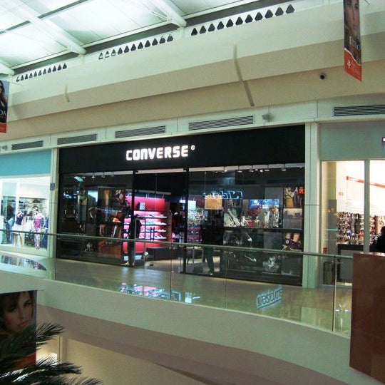 Converse toluca top