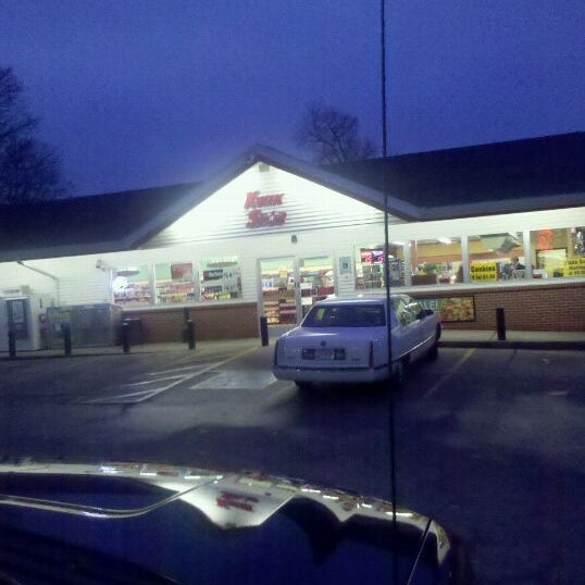 KWIK STAR 701 Denver, IA