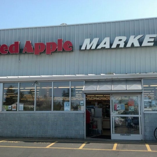 Ted's Red Apple Market (Now Closed) 108 S Montesano St
