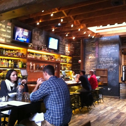 Photo taken at City Tavern Culver City by Justine G. on 12/12/2011