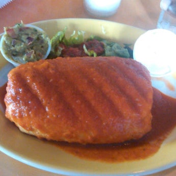 7/24/2011 tarihinde Jarred S.ziyaretçi tarafından Burrito Bar'de çekilen fotoğraf