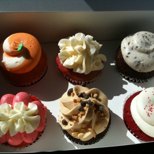 The Cupcakery, 7175 W Lake Mead Blvd, Las Vegas, NV, cupcakery,cupcakery su...