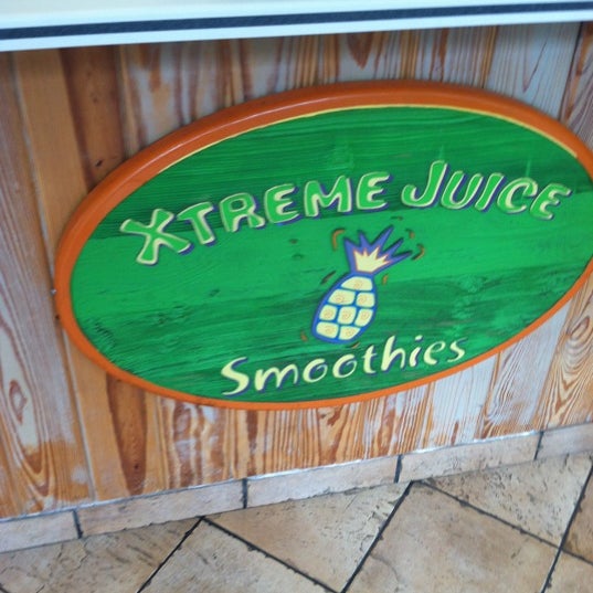 Photo taken at Xtreme Juice by annalea c. on 5/16/2012