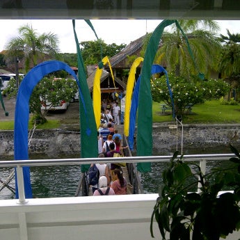 Foto scattata a Bali Hai Cruises da Risar il 1/20/2012
