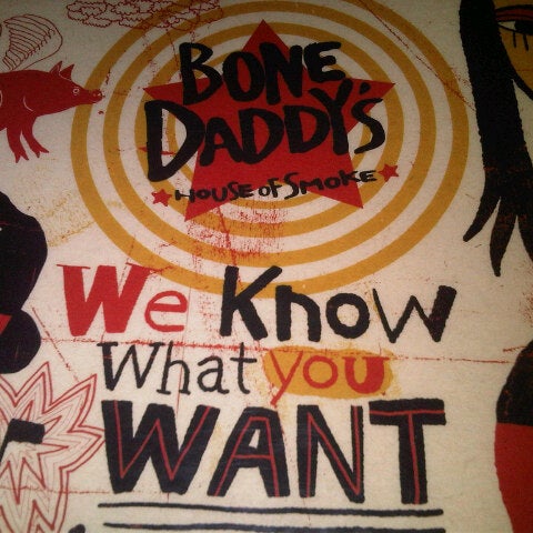 Снимок сделан в Bone Daddy&#39;s пользователем Luis H. 8/31/2012