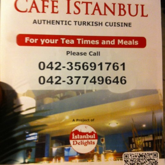 Foto diambil di Cafe Istanbul oleh The Story Teller pada 5/3/2012