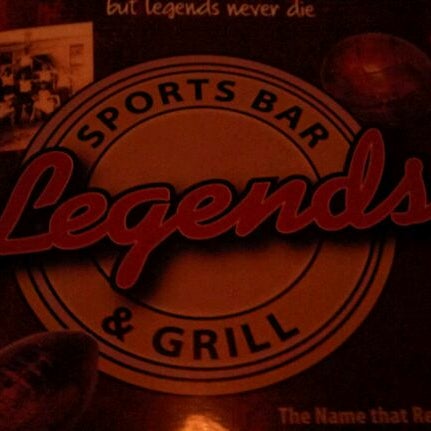 Снимок сделан в Legends Sports Bar &amp; Grill пользователем Steve C. 9/23/2011
