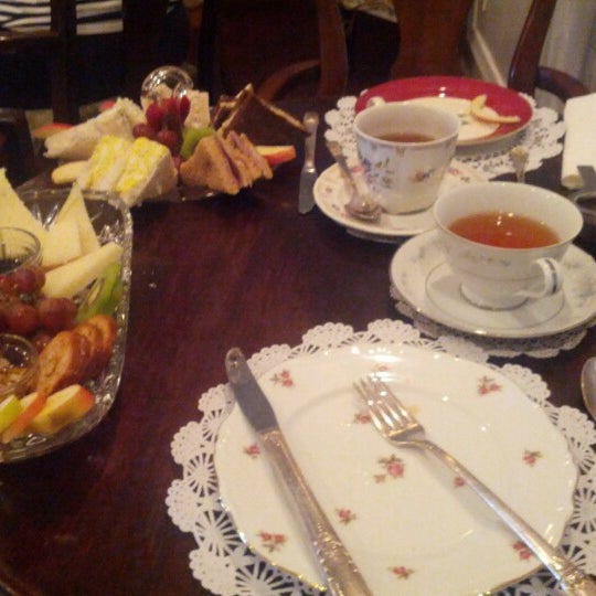 Photos At British Bell Tea Room 890 Peoples Plz