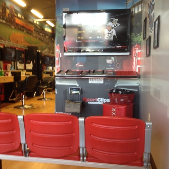 Sport Clips Haircuts of Hendersonville 8 tips