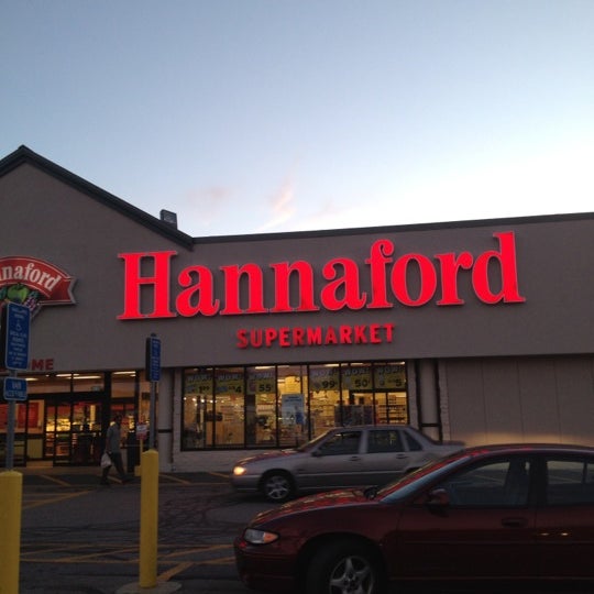 Shaw's Grocery Store