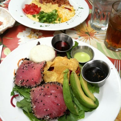 300 East American Restaurant In Dilworth