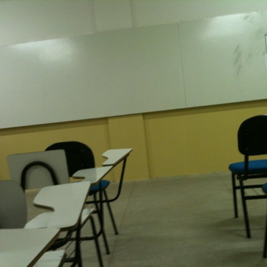 Foto tirada no(a) FAFICA - Faculdade de Filosofia, Ciências e Letras de Caruaru por Thiago J. em 4/3/2012