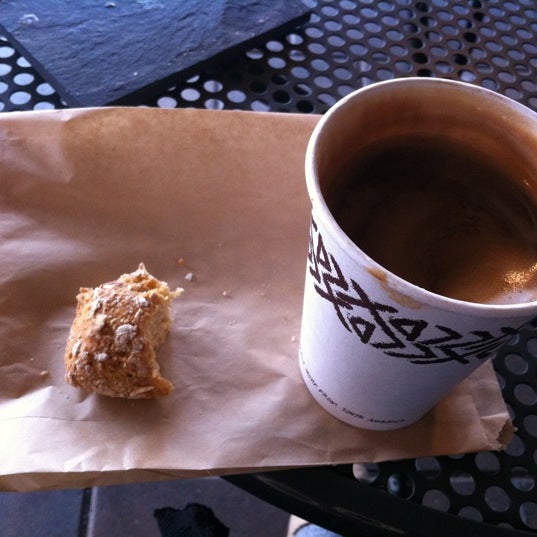 Photo taken at Peet&#39;s Coffee &amp; Tea by APRIL F. on 5/15/2012