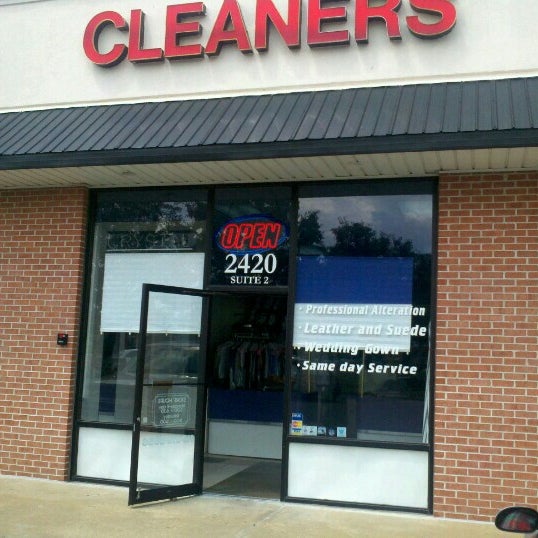 Crystal Cleaners 1 tip from 9 visitors