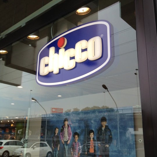 Работать в чико. Ассортимент chicco. Чикко велл биинг. Чико рико кафе китай город. Chicco детский магазин.