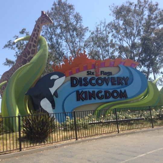 Six Flags Discovery Kingdom - Theme Park in West Vallejo
