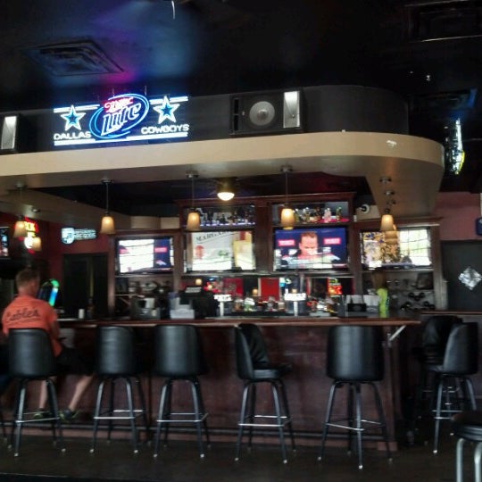 Photo taken at Where&#39;s Rufus Sports Bar by Troy B. on 6/13/2012
