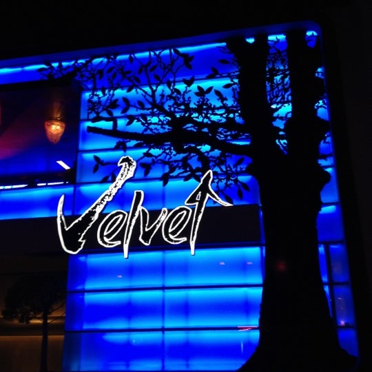 รูปภาพถ่ายที่ Velvet โดย Juan Manuel O. เมื่อ 4/22/2012