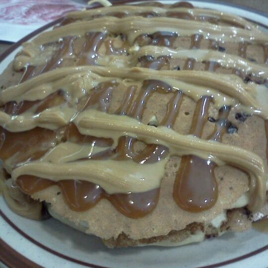 Photo taken at Denny&#39;s by Kala &quot;19&quot; D. on 4/24/2012