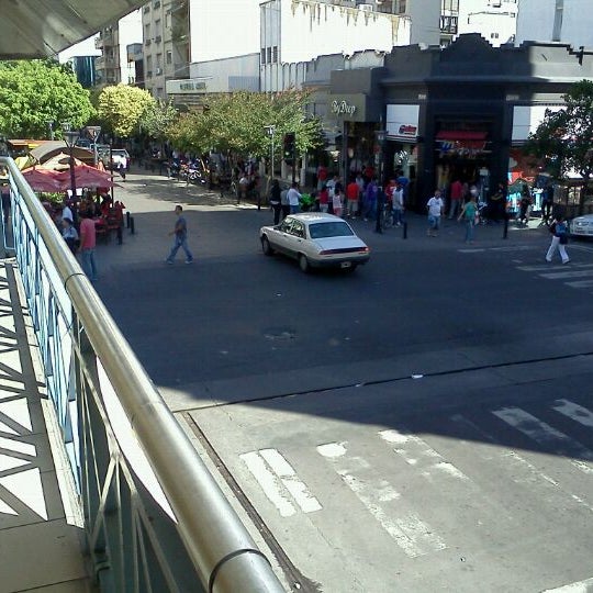 Calle 8 Latinas