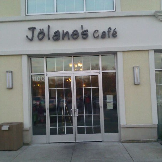 Photo taken at Jolane&#39;s Cafe &amp; Wine Bar by Todor K. on 10/23/2011