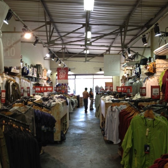 woodmead clothing factory shops