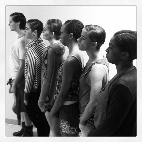 6/23/2012 tarihinde SoleVita Danceziyaretçi tarafından Irvine Barclay Theatre'de çekilen fotoğraf