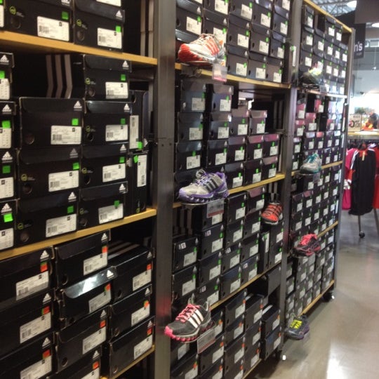 adidas outlet des moines